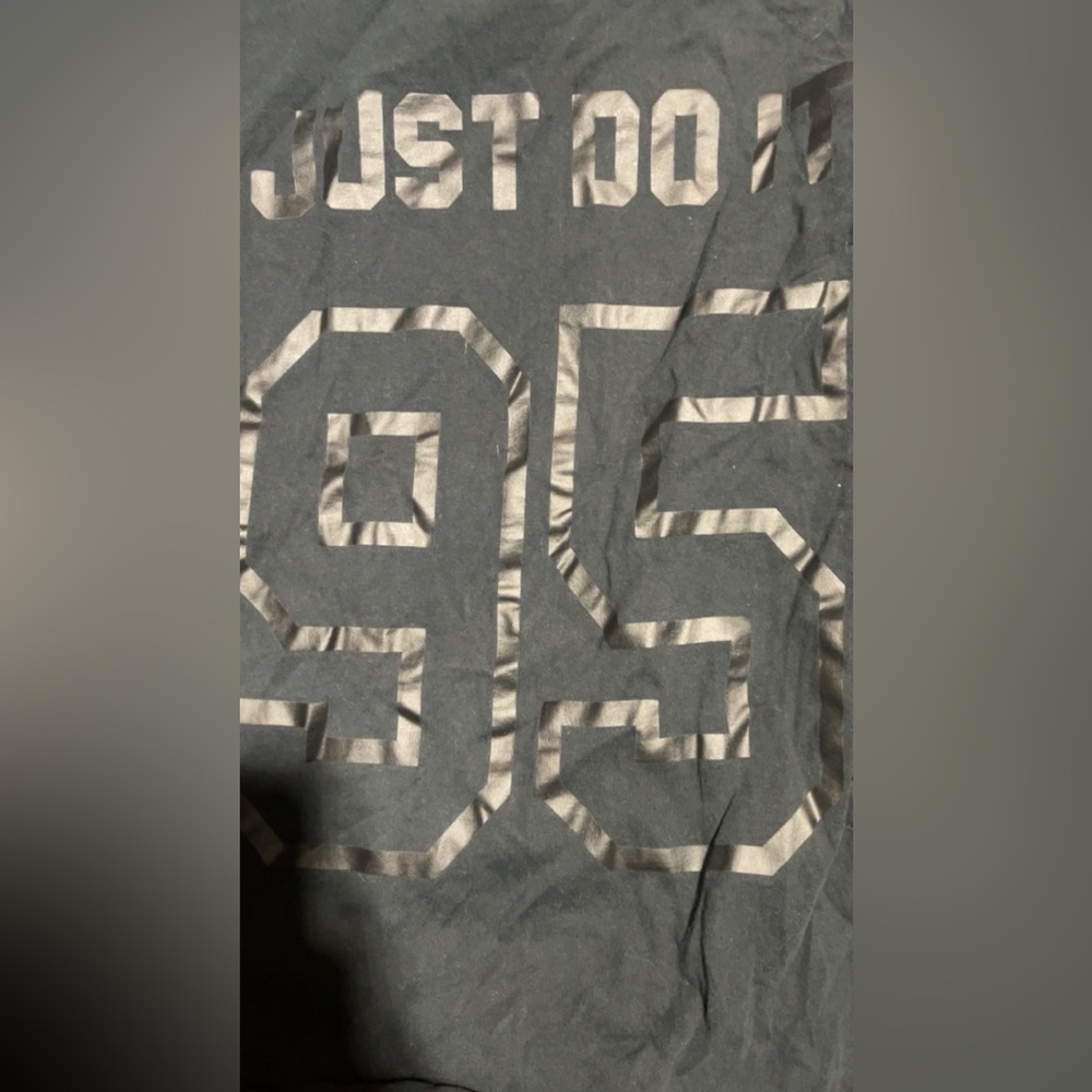 Nike long sleeve size medium